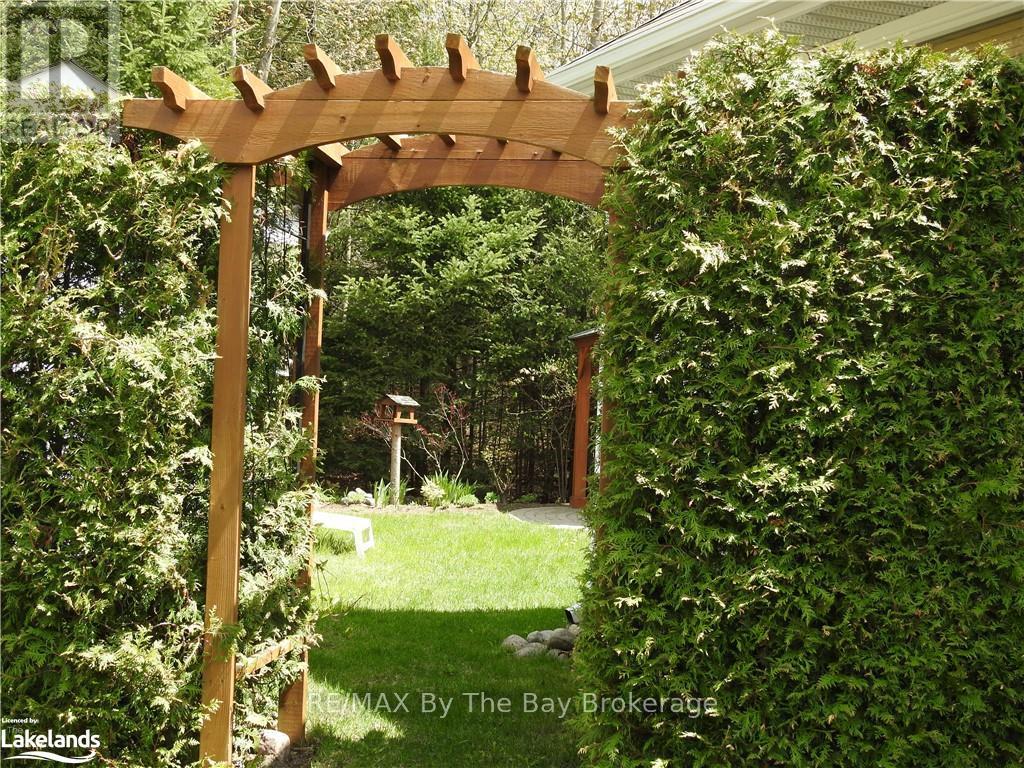 Property at 63 MADAWASKA TRAIL image 5
