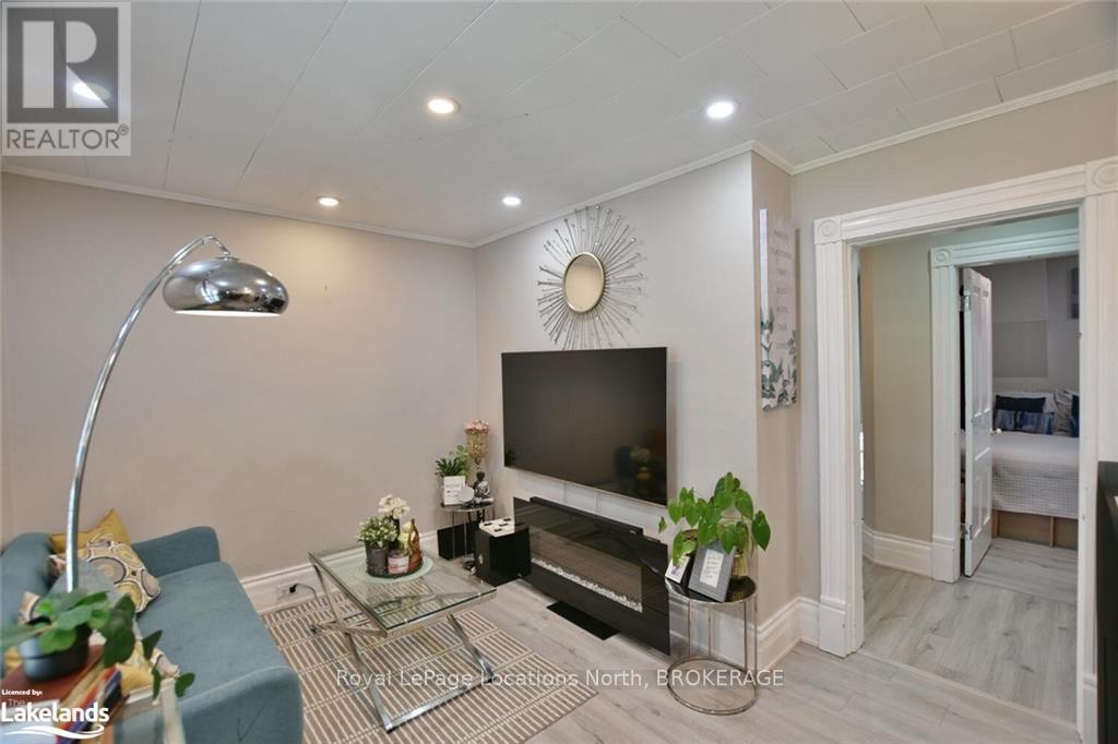 256 Ontario Street, Collingwood, Ontario  L9Y 1M9 - Photo 12 - S10435550