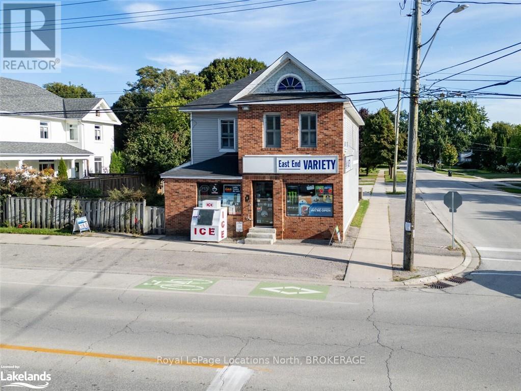 256 Ontario Street, Collingwood, Ontario  L9Y 1M9 - Photo 3 - S10435550