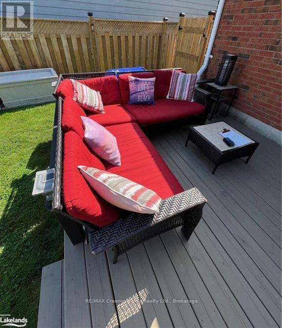 3 Jardine Crescent, Clearview (Creemore), Ontario  L0M 1G0 - Photo 32 - S10437898