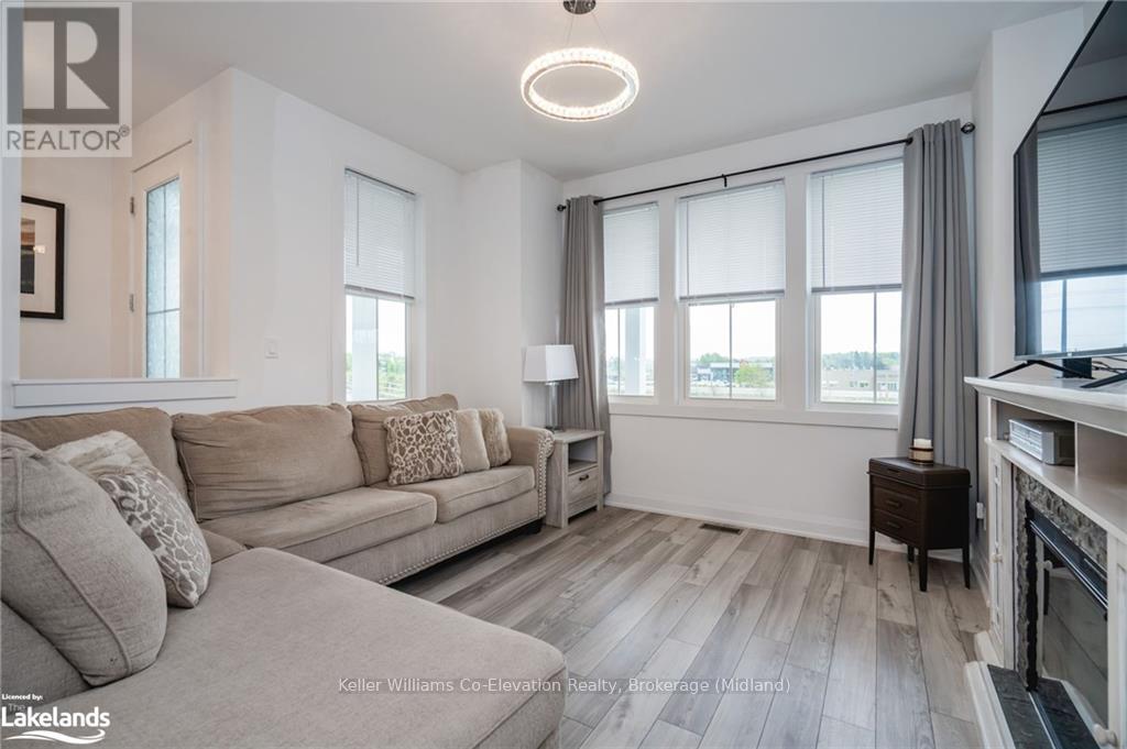 30 Samantha Lane, Midland, Ontario  L4R 0H4 - Photo 8 - S10438036