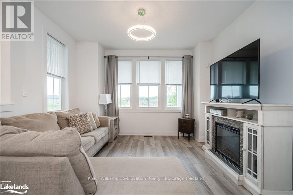 30 Samantha Lane, Midland, Ontario  L4R 0H4 - Photo 9 - S10438036