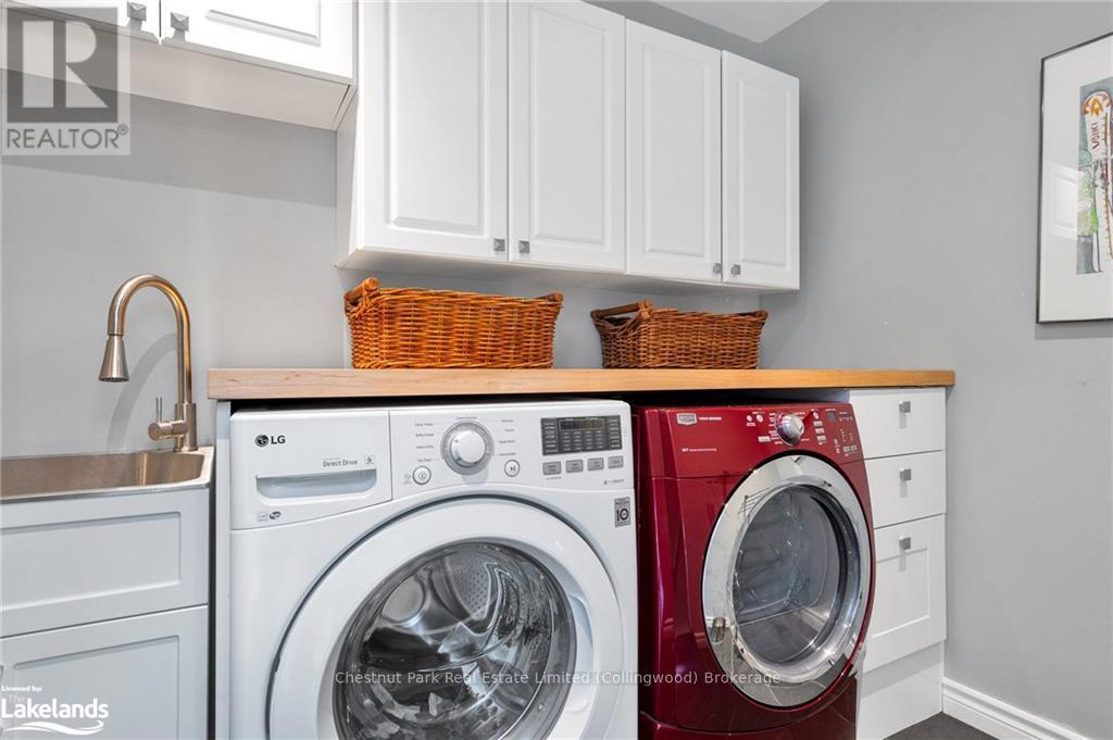 11 Woodview Drive, Clearview, Ontario  L9Y 3Y9 - Photo 12 - S10438052