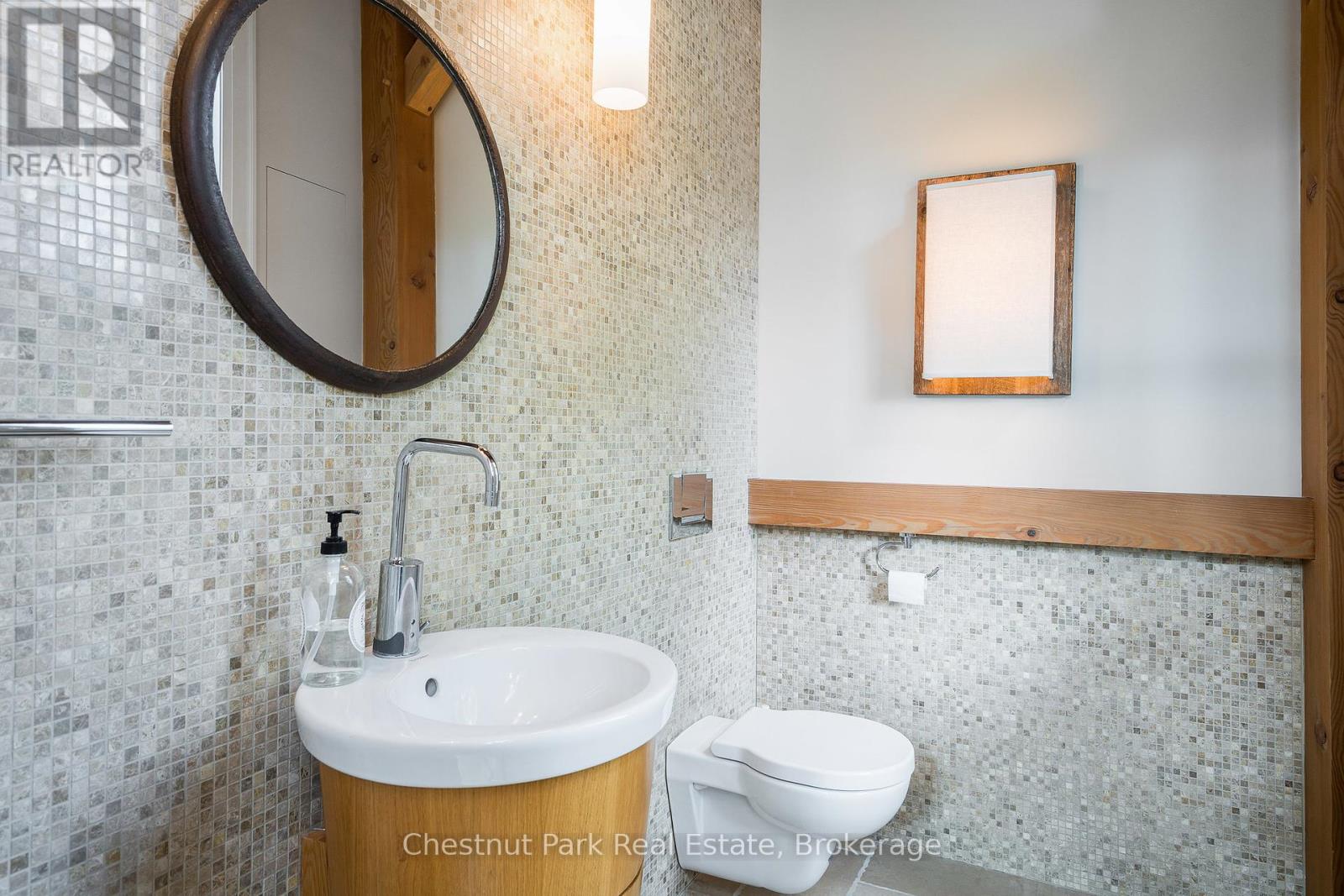 2710 Nottawasaga Concession 10 N, Clearview, Ontario  L0M 1P0 - Photo 16 - S10438162