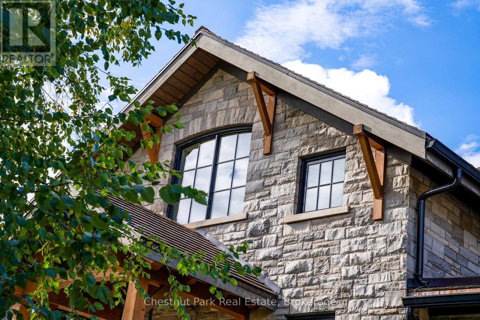 2710 Nottawasaga Concession 10 N, Clearview, Ontario  L0M 1P0 - Photo 8 - S10438162