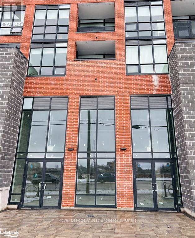 17 - 681 Yonge Street, Barrie, Ontario  L4N 4E8 - Photo 1 - S10438399