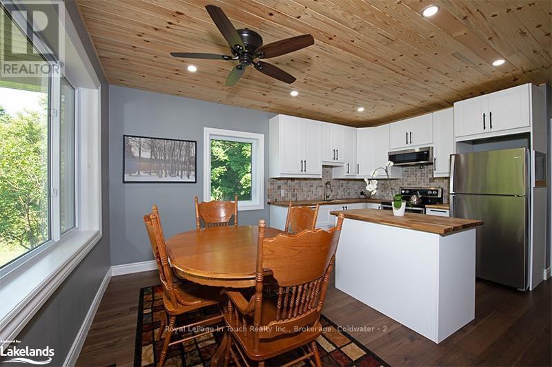 3010 Matchedash Street, Severn (Fesserton), Ontario  L0K 2C0 - Photo 16 - S10435772