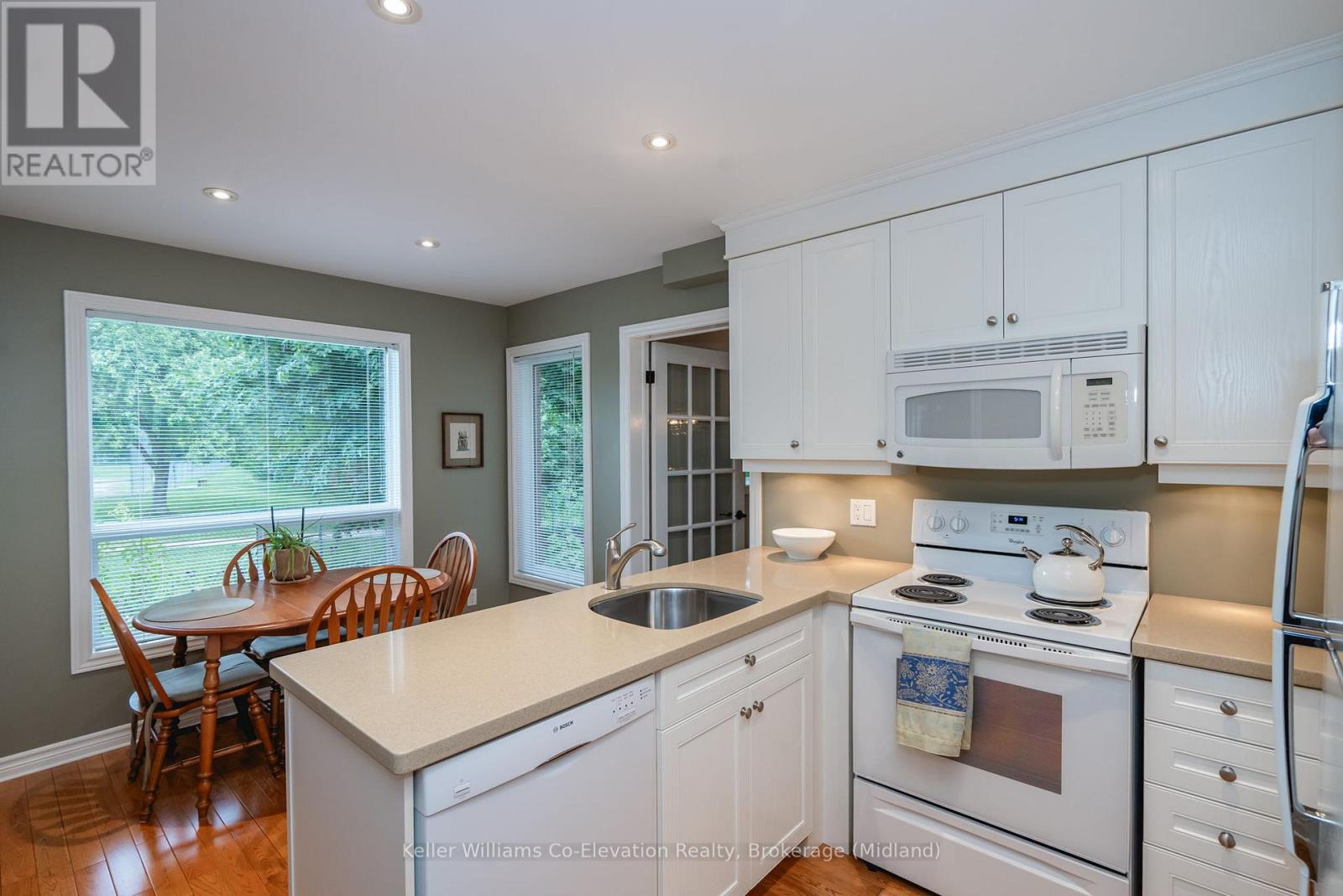 167 Luckport Crescent, Midland, Ontario  L4R 4Y1 - Photo 5 - S10439324
