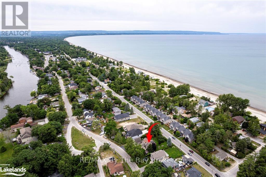 599 Mosley Street, Wasaga Beach, Ontario  L9Z 2J2 - Photo 2 - S10439345