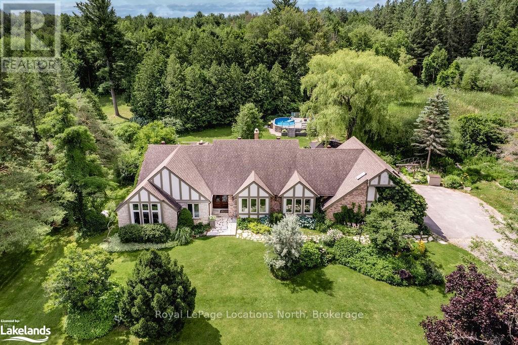 7 Purple Hill Lane, Clearview, Ontario  L0M 1G0 - Photo 1 - S10439514