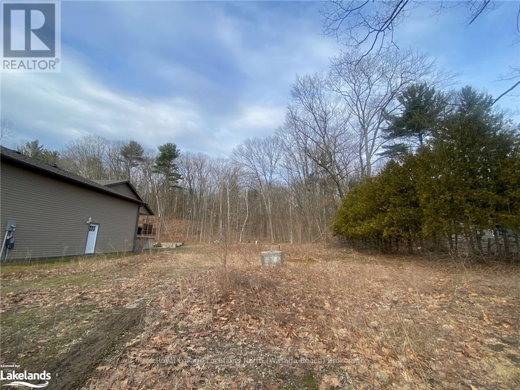 198 Golf Course Road, Wasaga Beach, Ontario  L9Z 1S6 - Photo 2 - S10439713