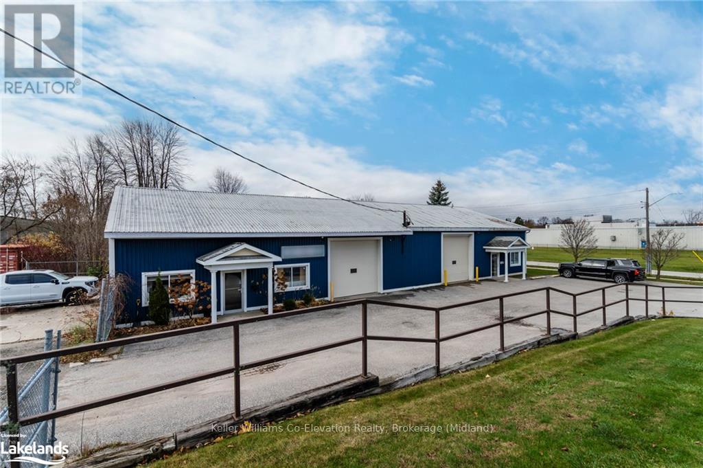 169 Elizabeth Street, Midland, Ontario  L4R 1Y3 - Photo 5 - S10439717