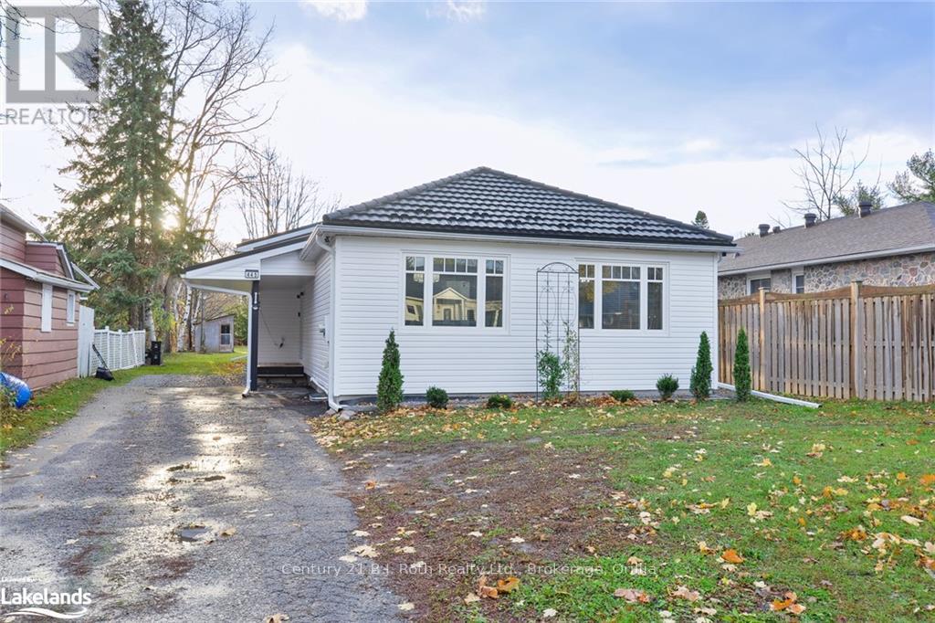 445 Peter Street N, Orillia, Ontario  L3V 5A6 - Photo 2 - S10439818