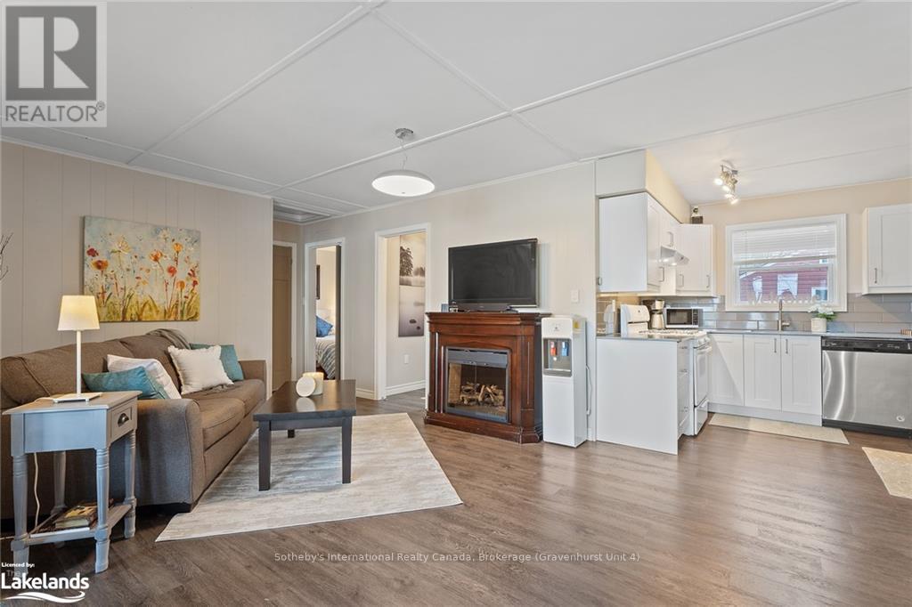 1658 Peninsula Point Road, Severn, Ontario  P0E 1N0 - Photo 16 - S10439903