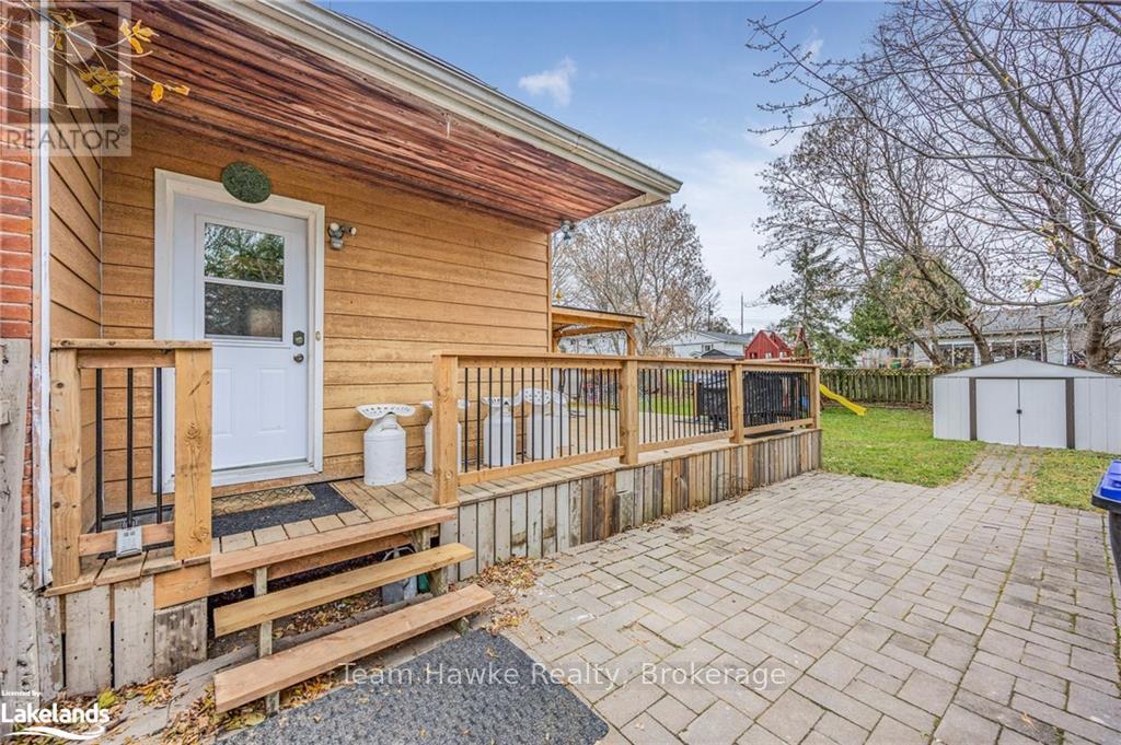 501 Talbot Street, Tay (Port Mcnicoll), Ontario  L0K 1R0 - Photo 2 - S10440012