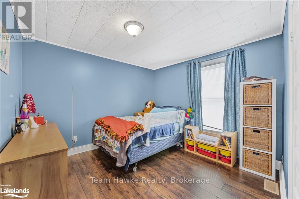 501 Talbot Street, Tay (Port Mcnicoll), Ontario  L0K 1R0 - Photo 22 - S10440012