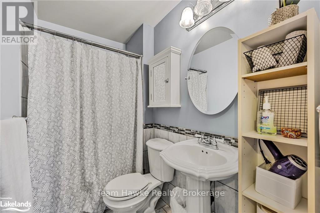 501 Talbot Street, Tay (Port Mcnicoll), Ontario  L0K 1R0 - Photo 24 - S10440012