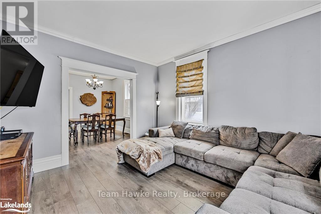 501 Talbot Street, Tay (Port Mcnicoll), Ontario  L0K 1R0 - Photo 7 - S10440012