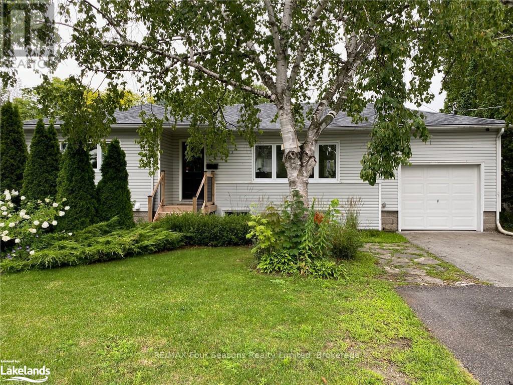 345 Napier Street, Collingwood, Ontario  L9Y 3T6 - Photo 1 - S10440192