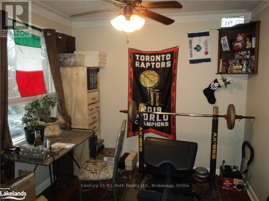 37 North Street W, Orillia, Ontario  L3V 3S6 - Photo 5 - S10440193