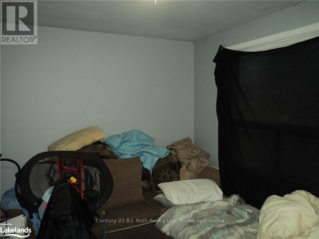 37 North Street W, Orillia, Ontario  L3V 3S6 - Photo 8 - S10440193