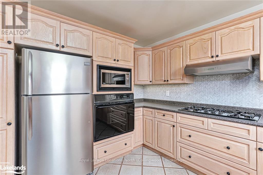 4228 Hogback Road, Clearview, Ontario  L0M 1K0 - Photo 13 - S10440249