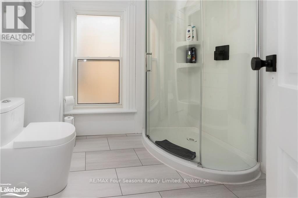 32 Saint Paul Street, Collingwood, Ontario  L9Y 3N9 - Photo 9 - S10440354