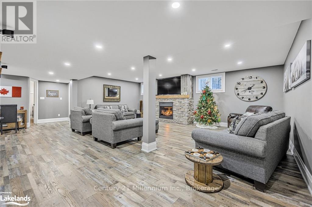 49 Sydenham Trail W, Clearview, Ontario  L0M 1H0 - Photo 33 - S10440429