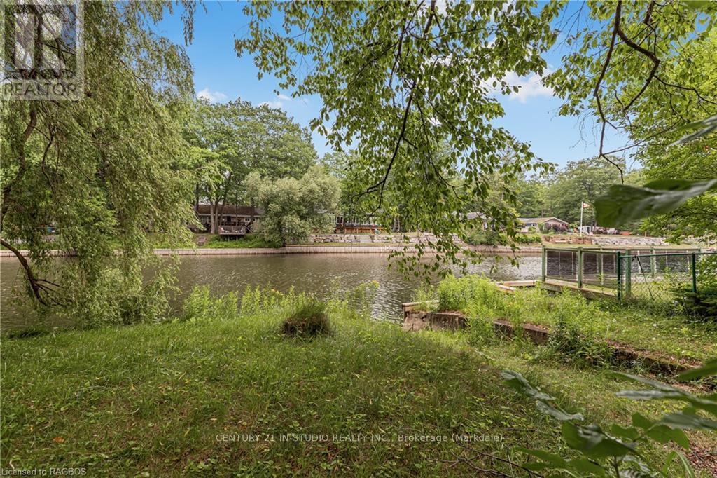 143 Sunnidale Road, Wasaga Beach, Ontario  L9Z 2S9 - Photo 4 - S10848406