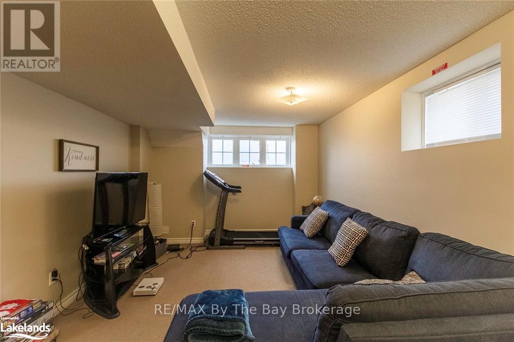 48 Rose Valley Way, Wasaga Beach, Ontario  L9Z 3C4 - Photo 11 - S10894848