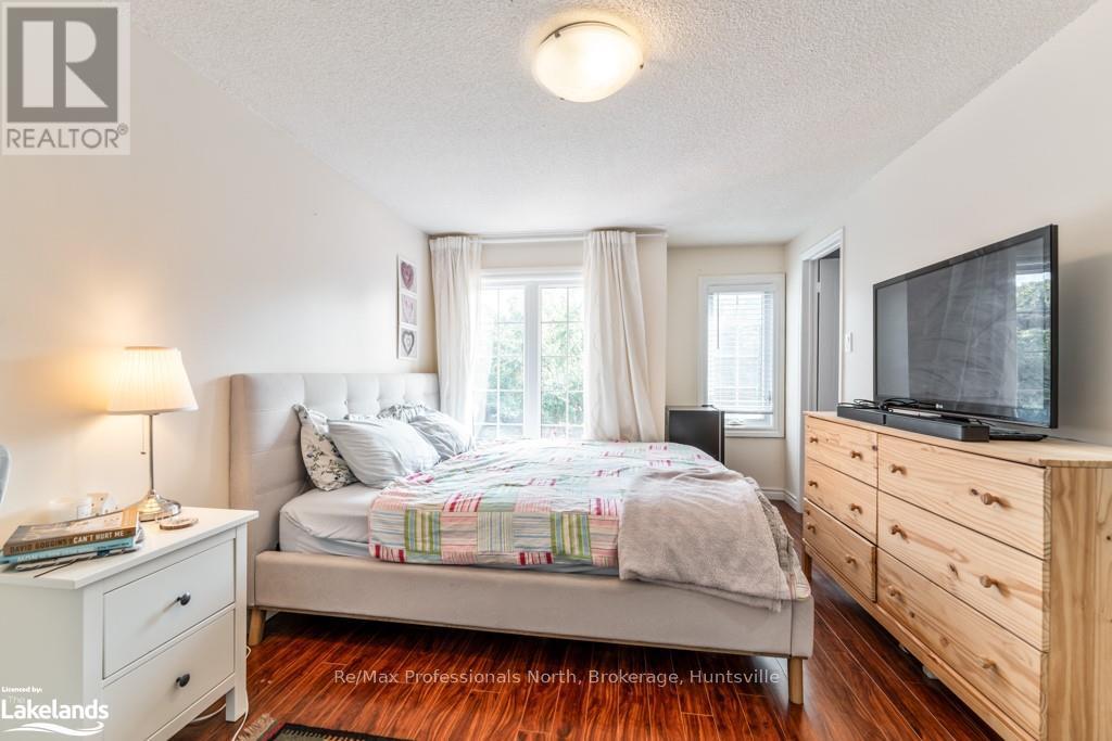 92 Oldhill Street, Richmond Hill (Devonsleigh), Ontario  L4C 9V1 - Photo 17 - N10436739