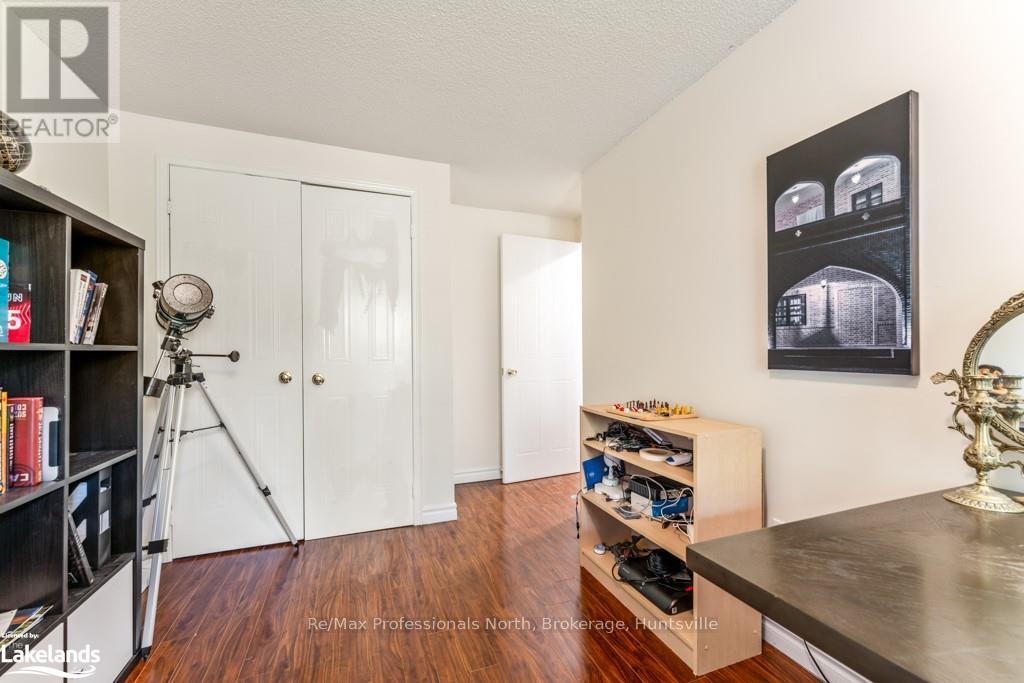 92 Oldhill Street, Richmond Hill (Devonsleigh), Ontario  L4C 9V1 - Photo 23 - N10436739