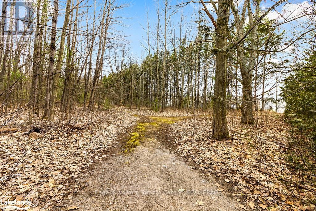 1056 Fuller Avenue, Penetanguishene, Ontario  L9M 1G7 - Photo 14 - S10895474