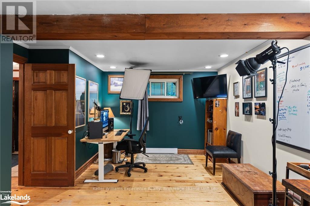 32 Pine Ridge Trail, Oro-Medonte (Horseshoe Valley), Ontario  L4M 4Y8 - Photo 18 - S10439586