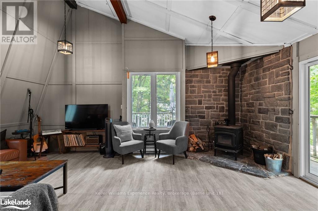 32 Pine Ridge Trail, Oro-Medonte (Horseshoe Valley), Ontario  L4M 4Y8 - Photo 5 - S10439586