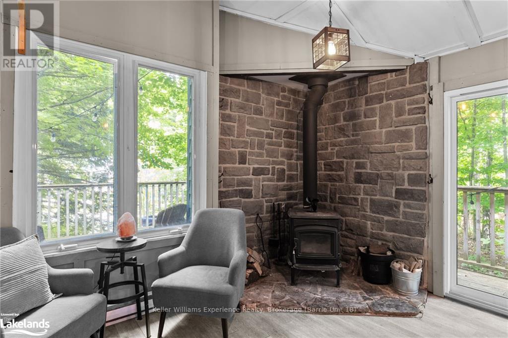 32 Pine Ridge Trail, Oro-Medonte (Horseshoe Valley), Ontario  L4M 4Y8 - Photo 6 - S10439586