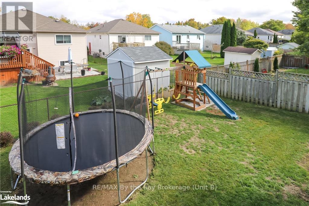 13 Riverdale Drive, Wasaga Beach, Ontario  L9Z 1E9 - Photo 35 - S10440452