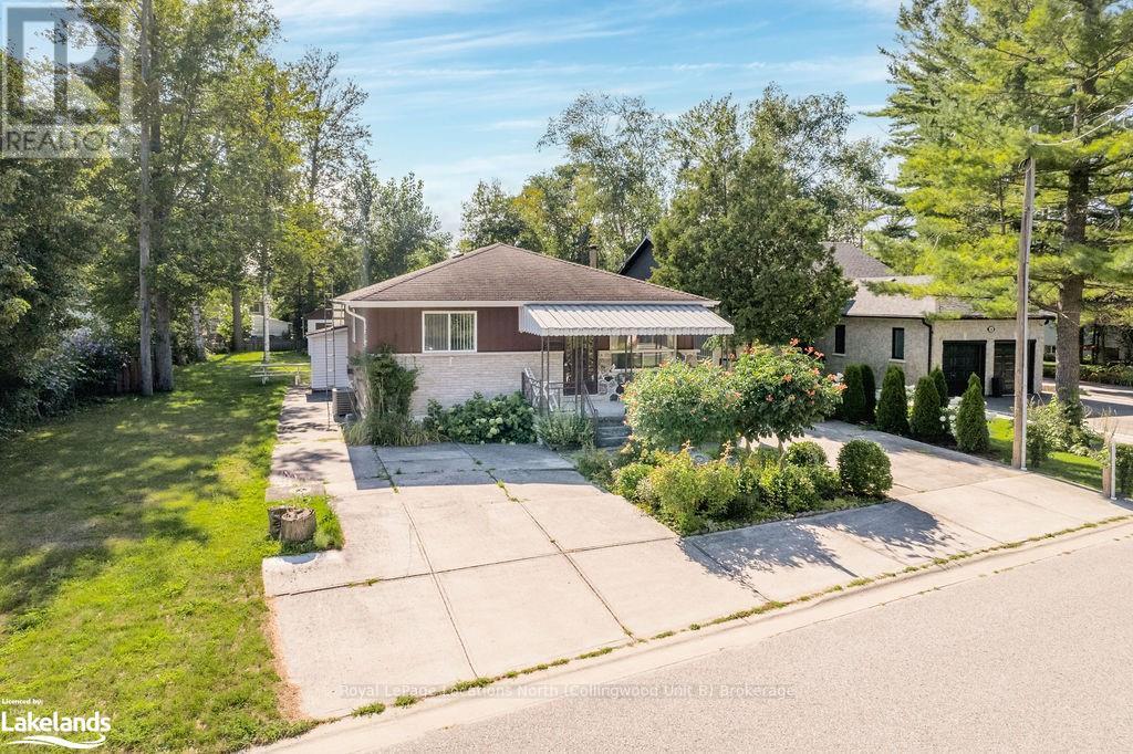 32 57th Street S, Wasaga Beach, Ontario  L9Z 1W5 - Photo 1 - S10897773