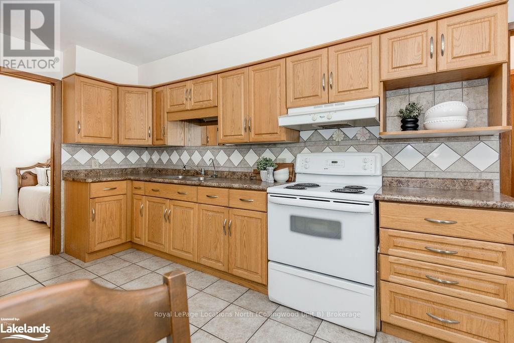 32 57th Street S, Wasaga Beach, Ontario  L9Z 1W5 - Photo 10 - S10897773
