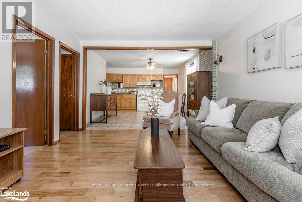 32 57th Street S, Wasaga Beach, Ontario  L9Z 1W5 - Photo 5 - S10897773