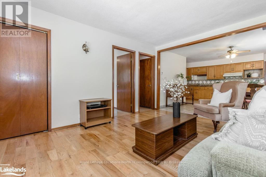 32 57th Street S, Wasaga Beach, Ontario  L9Z 1W5 - Photo 6 - S10897773