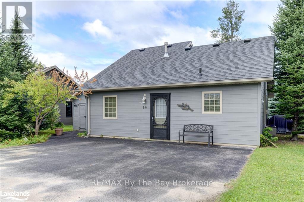 44 Cabin Crescent, Wasaga Beach, Ontario  L9Z 1X7 - Photo 36 - S10898088