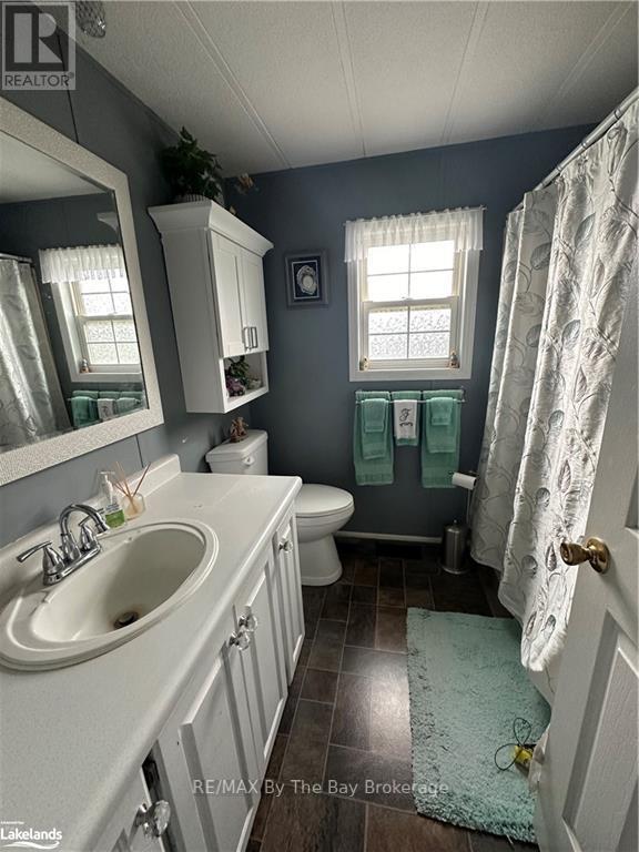 27 Shaw Street, Wasaga Beach, Ontario  L9Z 1K3 - Photo 11 - S10438898