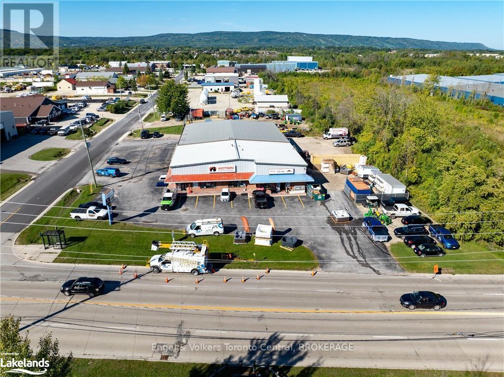 80 High Street, Collingwood, Ontario  L9Y 4V6 - Photo 2 - S10438935