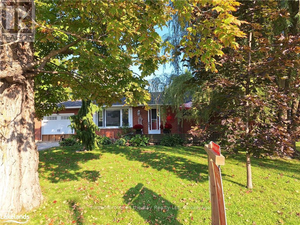 202 Point Street N, Clearview, Ontario  L0M 1S0 - Photo 3 - S10439553