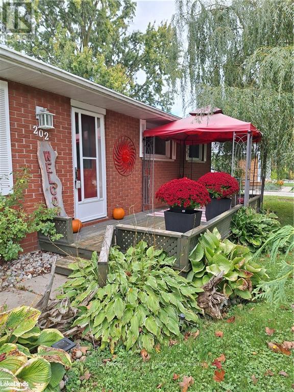 202 Point Street N, Clearview, Ontario  L0M 1S0 - Photo 7 - S10439553