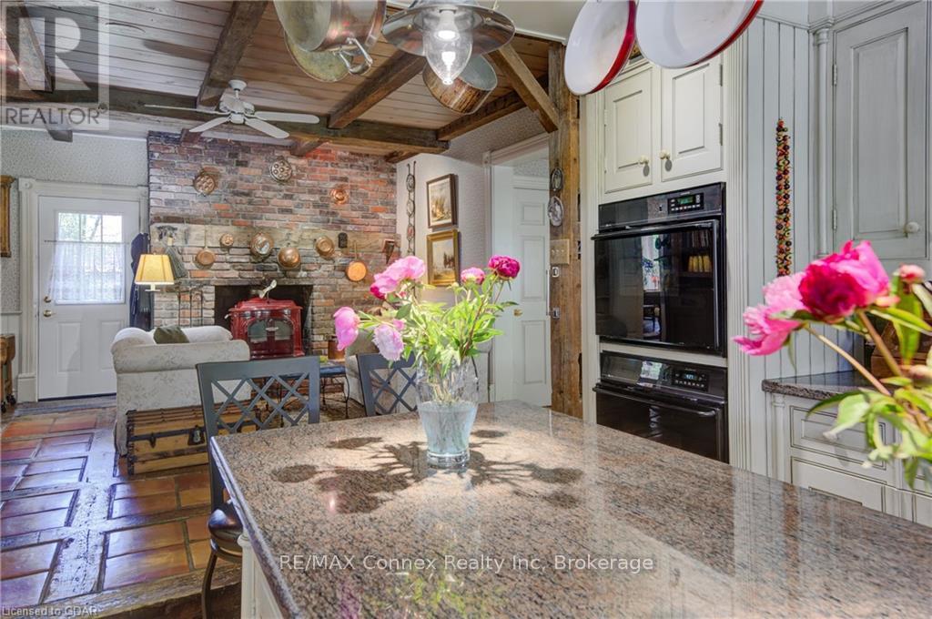 13233 Fifth Line, Milton (Nassagaweya), Ontario  N0B 2K0 - Photo 6 - W10876708