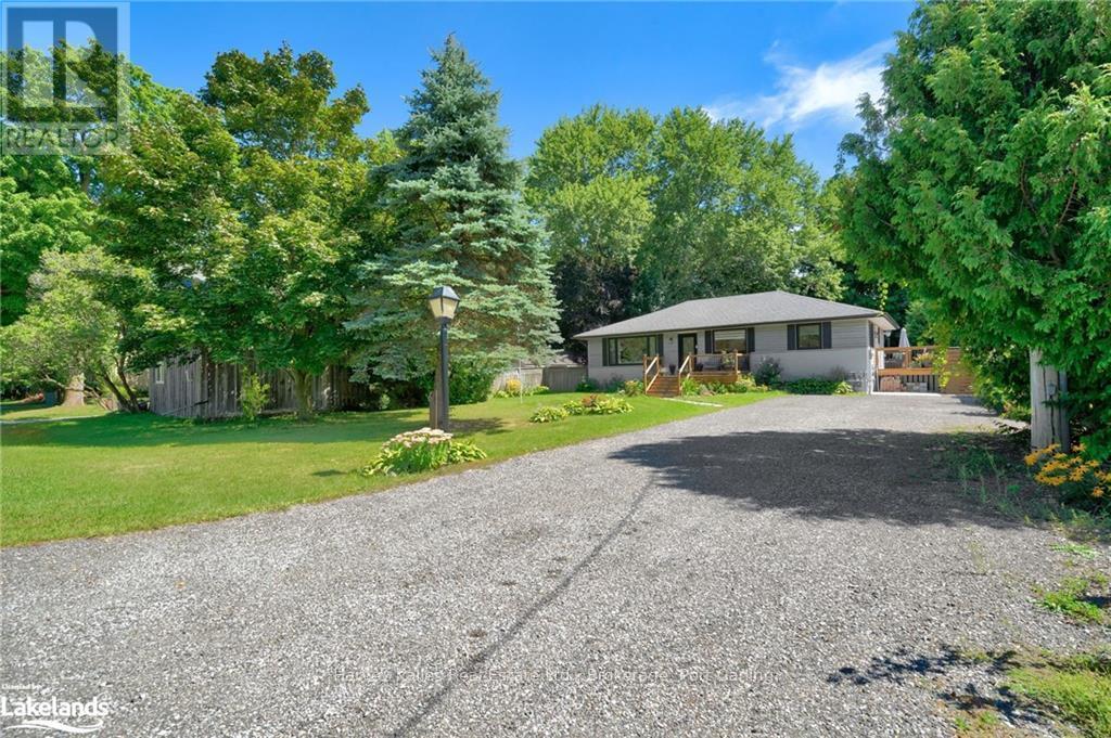 61 William St ECaledon, Ontario  L7K 1N7 - Photo 1 - W10895408