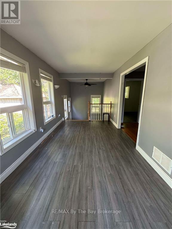 56 Smallman Drive, Wasaga Beach, Ontario  L9Z 1L1 - Photo 11 - S10895533