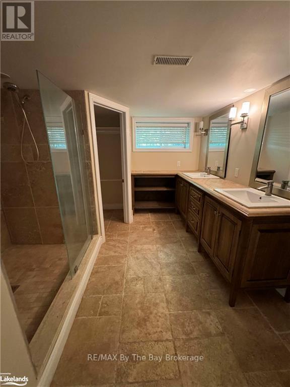 56 Smallman Drive, Wasaga Beach, Ontario  L9Z 1L1 - Photo 14 - S10895533